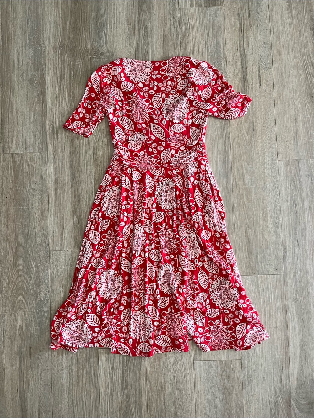 Boden Women’s Kassidy Jersey Midi Dress Poppy Red, Gardenia Swirl - Size 4P - Picture 7 of 7